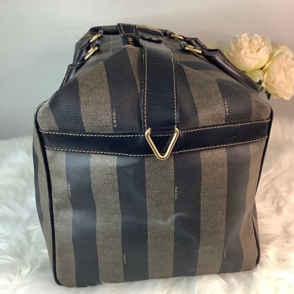 🛍️ FENDI Penguin Travel Bag 🛍️ 45 CM” - Picture 3 of 10